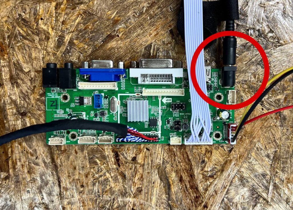 Инструкция: как подключить LCD матрицу высокой яркости? (диагональ 17-27 дюймов)
