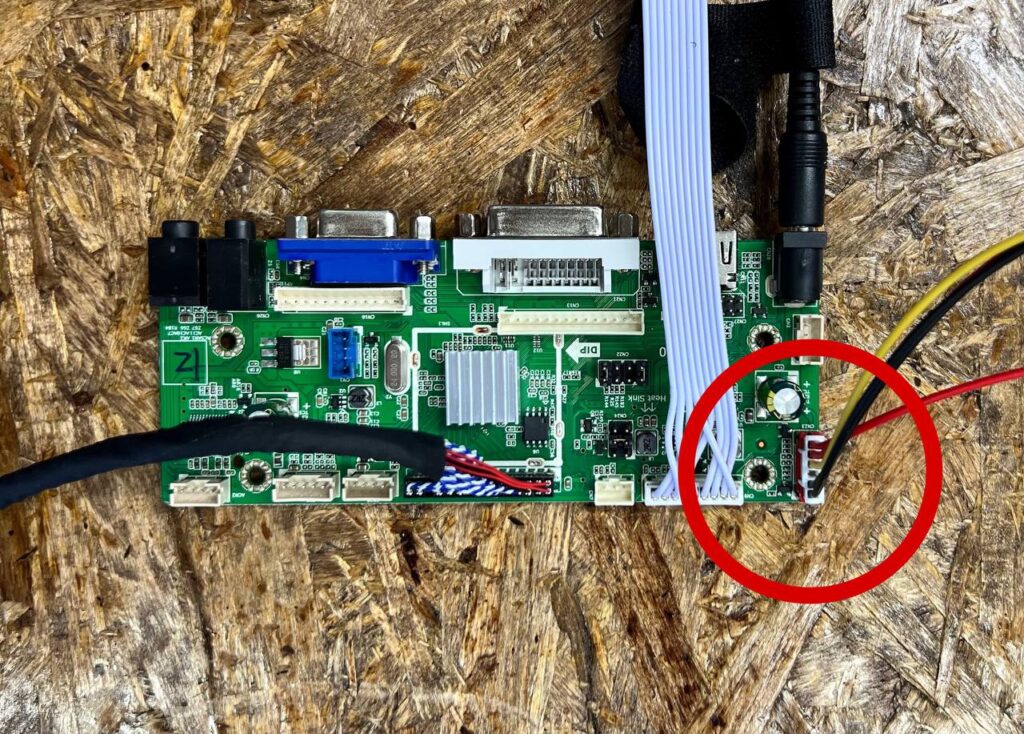 Инструкция: как подключить LCD матрицу высокой яркости? (диагональ 17-27 дюймов)